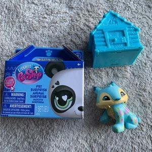 G7 LPS And Animal Jam Toy Lot